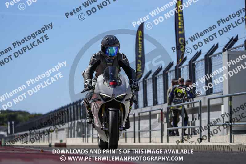 motorbikes;no limits;peter wileman photography;portimao;portugal;trackday digital images